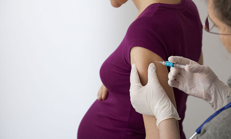 คุณแม่ตั้งครรภ์ต้องฉีดวัคซีนอะไรบ้าง