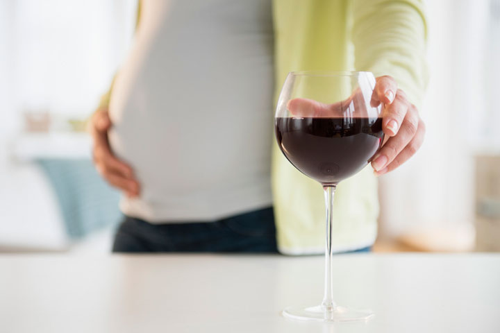 ตั้งครรภ์ดื่มไวน์